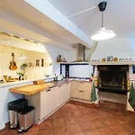 Casa vacanze Cosy Traditional Old Stone Townhouse In Bastide