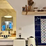 Cosy Traditional Old Stone Townhouse In Bastide