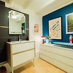 Casa vacanze Cosy Traditional Old Stone Townhouse In Bastide Carcassonne