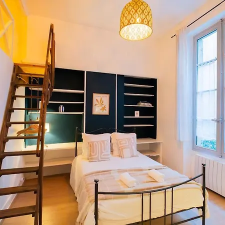 Cosy Traditional Old Stone Townhouse In Bastide *