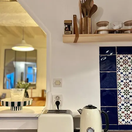 Cosy Traditional Old Stone Townhouse In Bastide