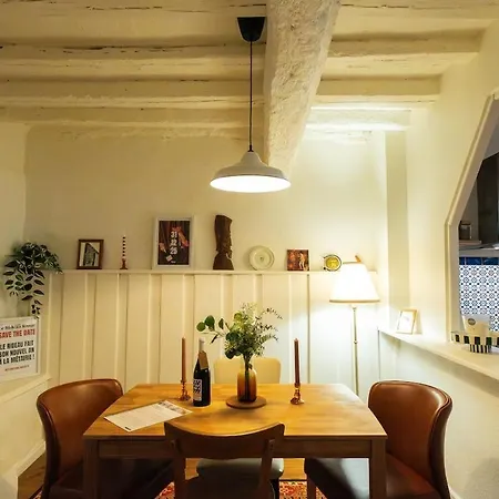 Cosy Traditional Old Stone Townhouse In Bastide Prázdninový dům